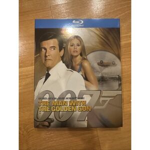 The Man with the Golden Gun Blu-ray 007 James Bond Roger Moore Slipcover M113746